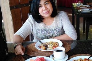 Bersantap