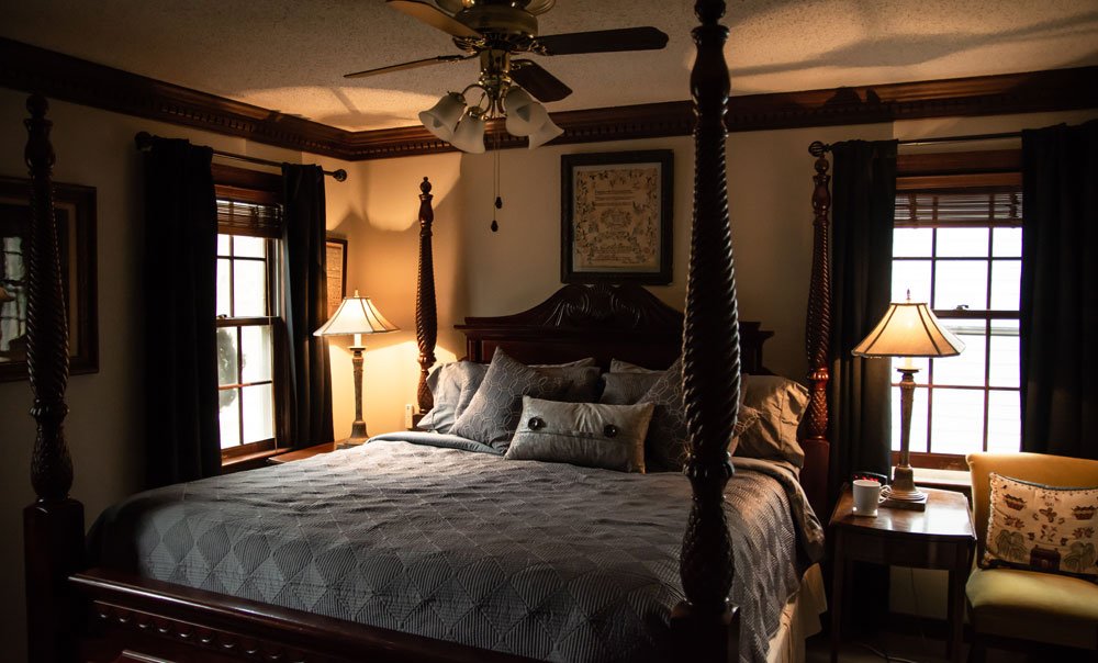 WILLIAMSBURG SAMPLER BED AND BREAKFAST - Prices & B&B Reviews (VA)