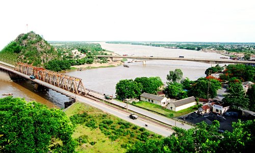 Hàm Rồng Bridge