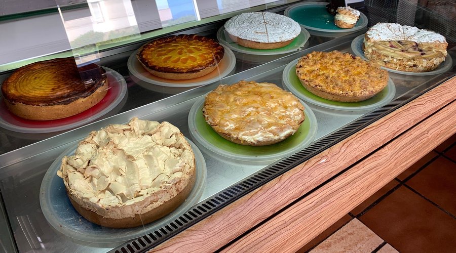 WOLFGANG UND KARINAS BACKSTÜBEL, Torrox - Restaurant Reviews, Photos & Phone Number - Tripadvisor