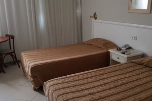 Room & Suite