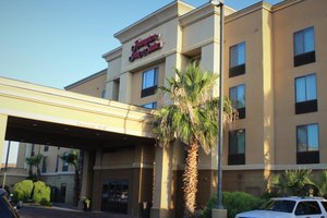 HAMPTON INN & SUITES KINGMAN - Hotel Reviews, Photos, Rate Comparison ...