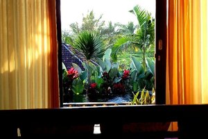 مركز رجال الأعمال وقاعات الفعاليات