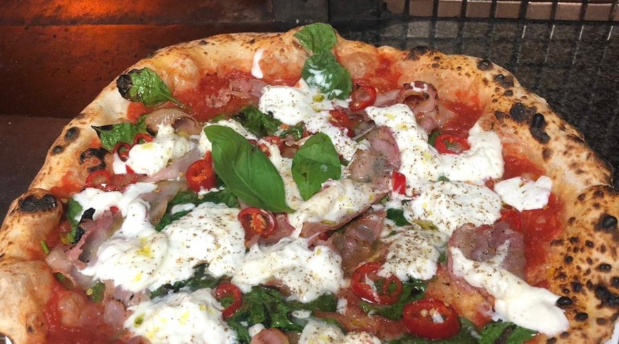 Burrata, parma ham, spinach & fresh chilli