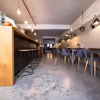 Pura Restaurant Interior