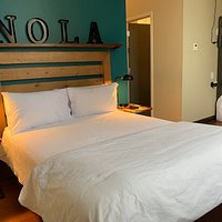 HI New Orleans Dorm room 