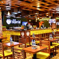 ¡Try the best Burger at the Airport!
¡Prueba la mejor Hamburguesa del Aeropuerto!