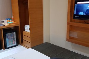 Room & Suite