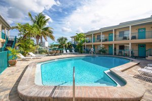 FIVE PALMS CONDOMINIUM RESORT - Updated 2024 Prices & Reviews ...