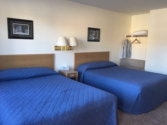 LITTLE BEAR MOTEL - Updated 2024 Prices & Reviews (Green River, WY)