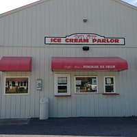 Roguetrippers visited the Taylor Marie's Ice Cream