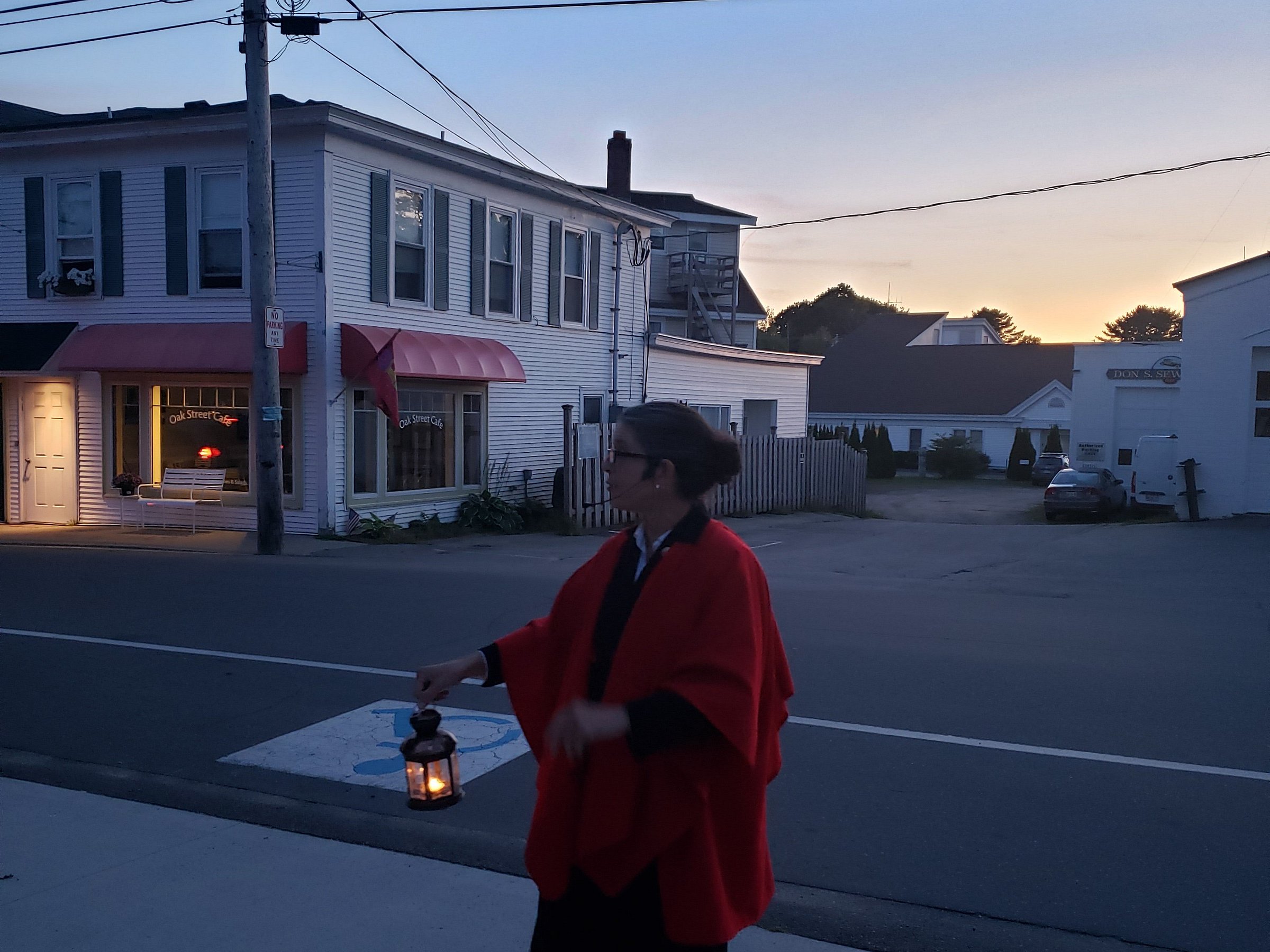 red cloak tours damariscotta maine