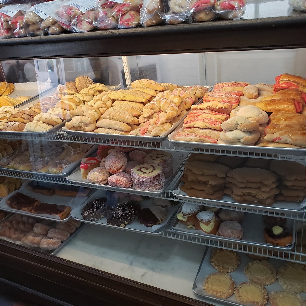 LA ESTRELLA BAKERY INC, Tucson - 120 S Avenida Del Convento - Menu, Prices  & Restaurant Reviews - Tripadvisor