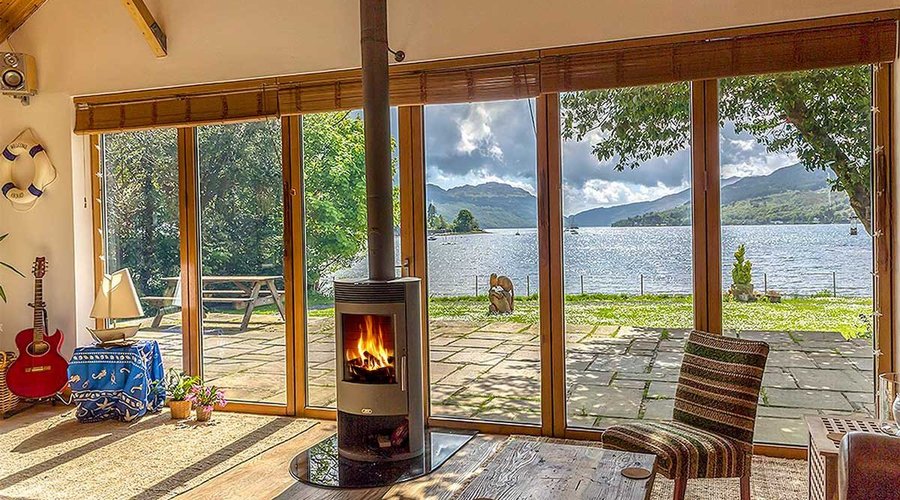 Loch view lounge