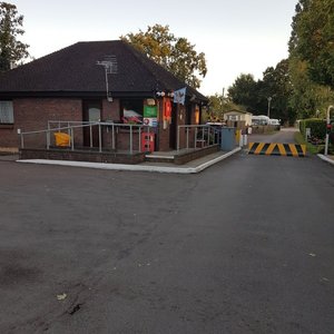 Gatwick Caravan Club Site