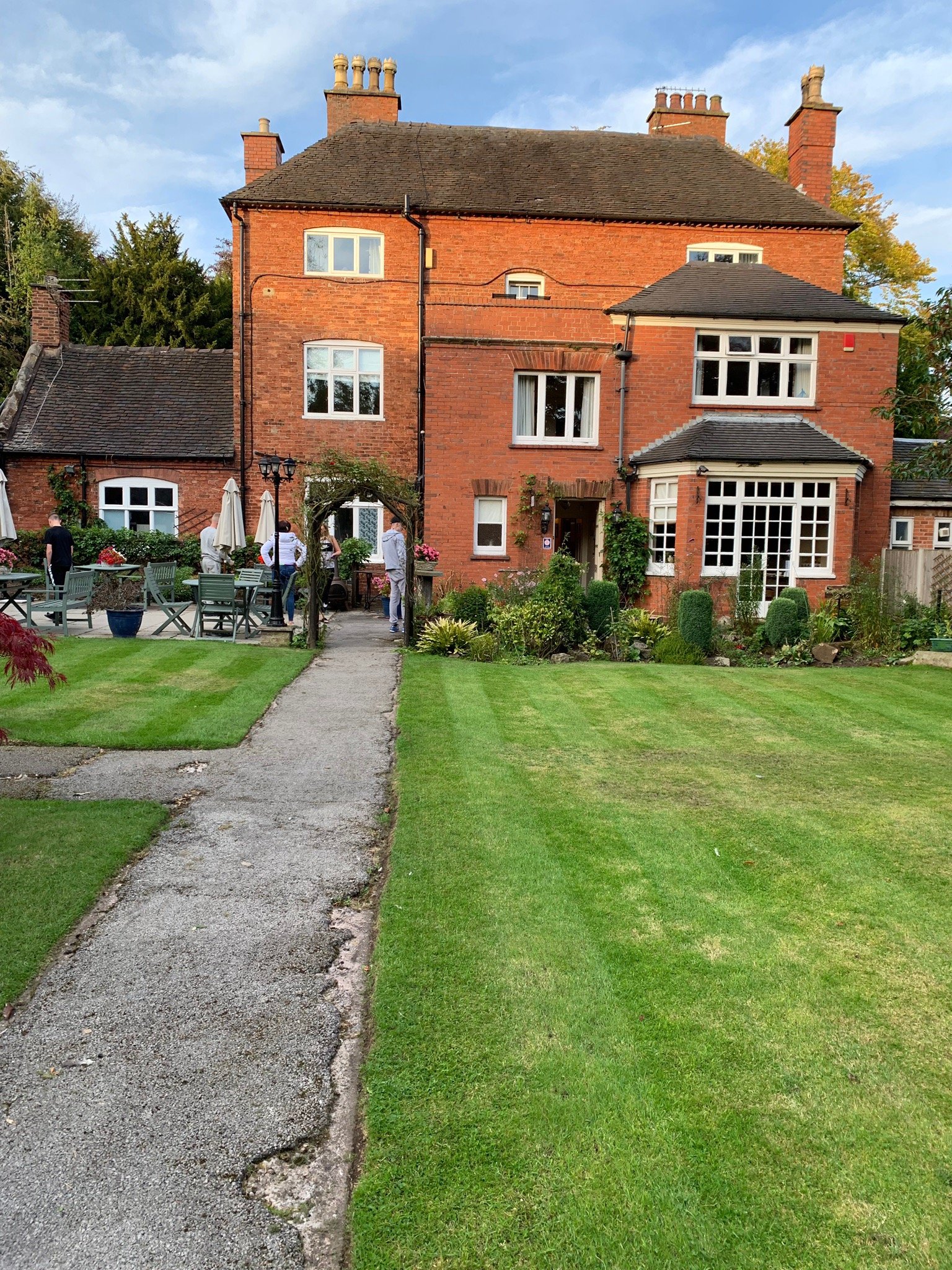 THE MANOR CHEADLE - Updated 2021 Prices, B&B Reviews, And Photos ...