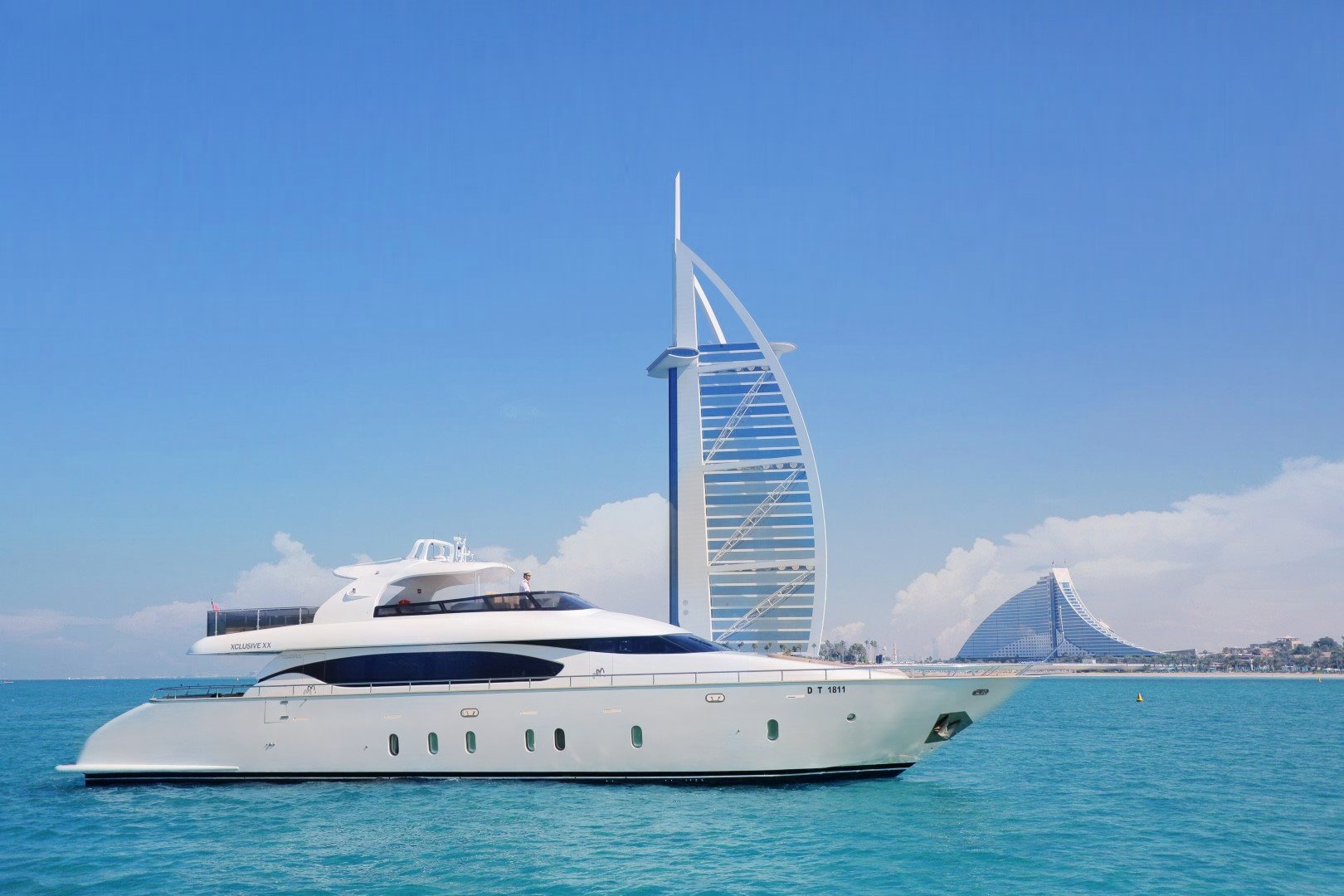 Dubai yacht deals