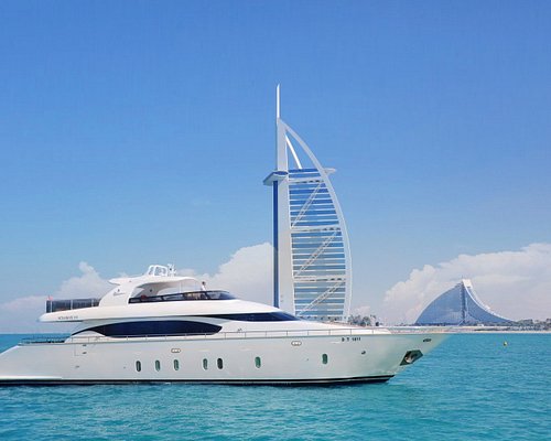 dubai yacht trips from marina