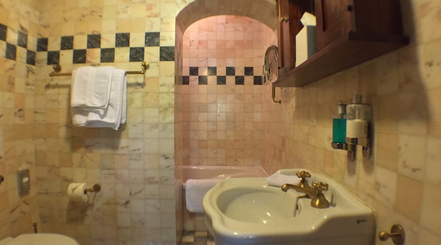 Torre del Tartufo marble bathrooms