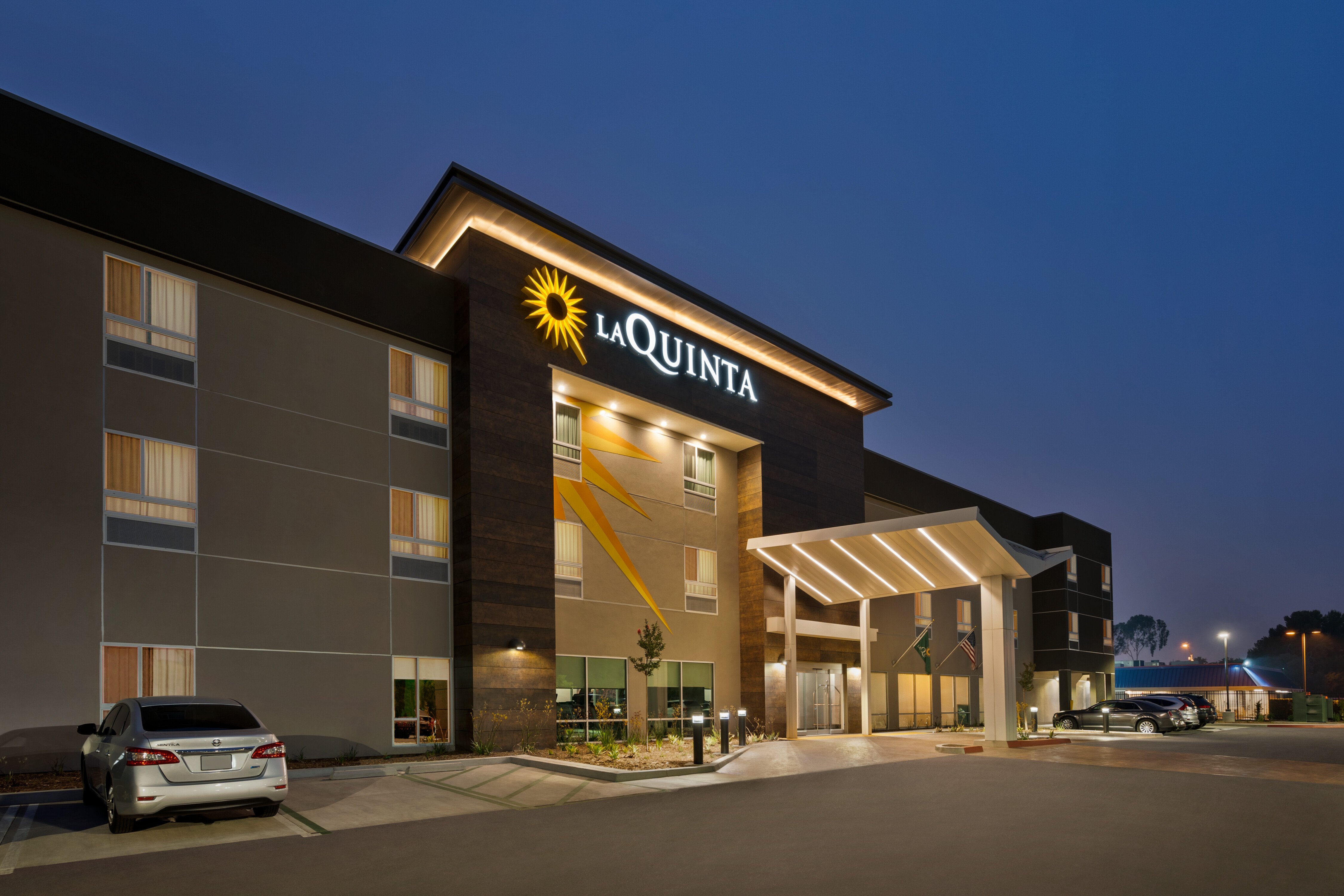 LA QUINTA INN SUITES BY WYNDHAM SAN BERNARDINO Prices Motel Reviews CA