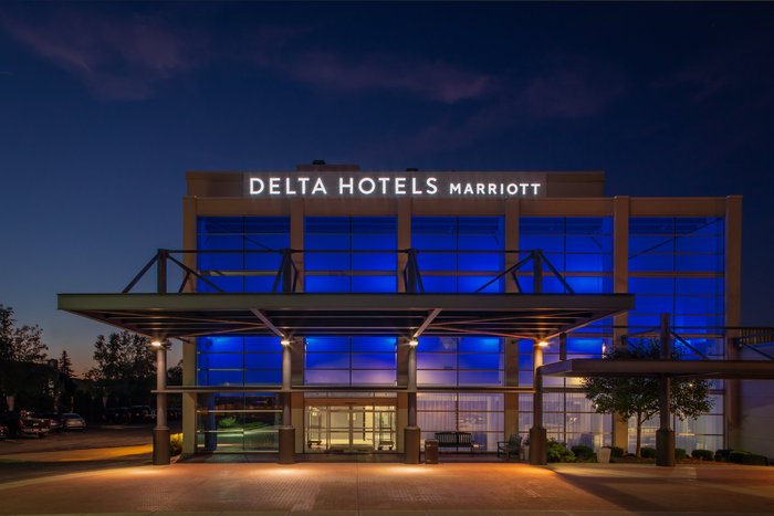 DELTA HOTELS MILWAUKEE NORTHWEST (Menomonee Falls) - Hotel Reviews ...