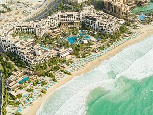 Jumeirah Al Naseem in Dubai, image may contain: Sea, Outdoors, Water, Building