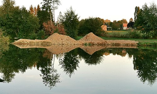 Photo prise aux étangs de Dagny-Lambercy dans l'Aisne. Lieu incontournable pour les passionnés de pêche, de nature et à la recherche de calme