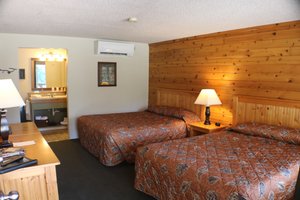 Room & Suite