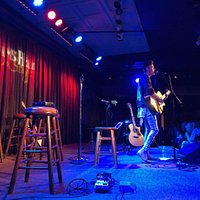 Dylan Brady opened for Sara Evans, great voice, best of luck to his journey