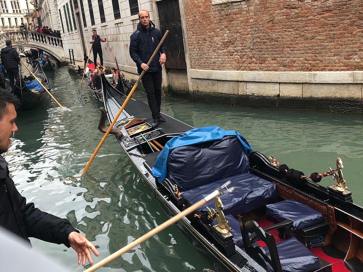 ALEX HAI GONDOLA TOURS (Venice) - 2022 What to Know BEFORE You Go