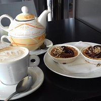 Nice cup of tea, cappuccino and tarte. Sitting out on the balcony with the nice sunshine. What more could we ask for. :)