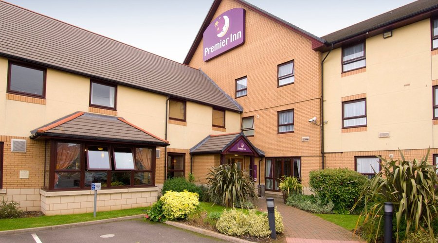 Premier Inn Rugby North (M6 Jct1) hotel exterior