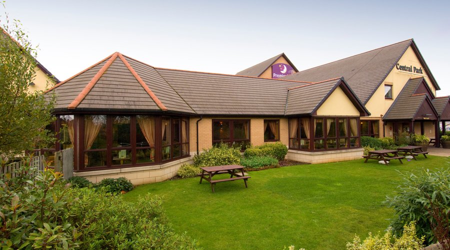 Brewers Fayre restaurant exterior