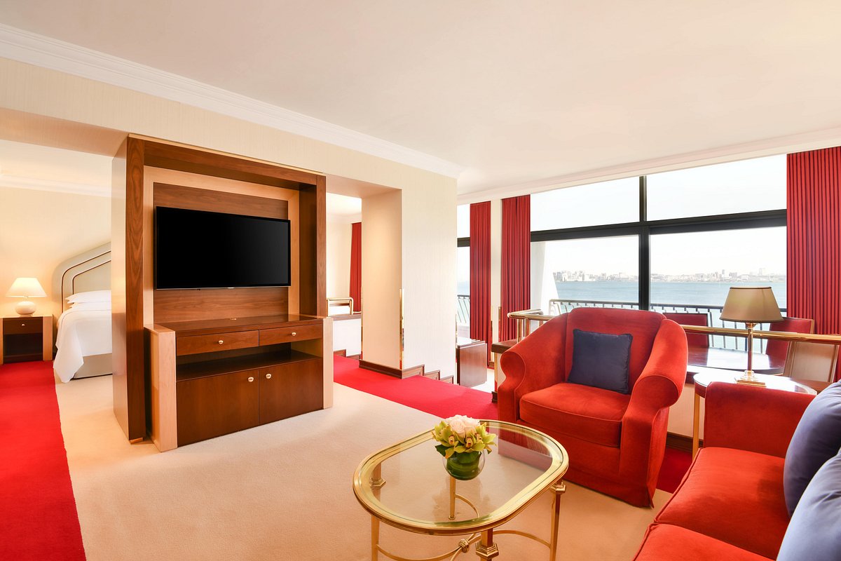 Sheraton Grand Doha Resort &amp; Convention Hotel, hotel in Doha