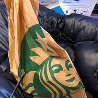 Starbucks (LvDi DongHaiAn)