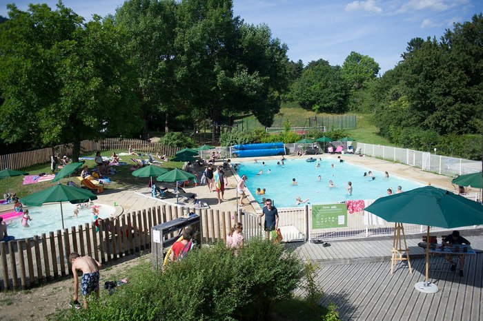 Camping Huttopia Divonne Les Bains Pool: Pictures & Reviews - Tripadvisor