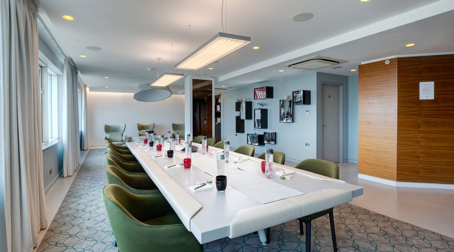 Business Playground - 15th floor meeting room