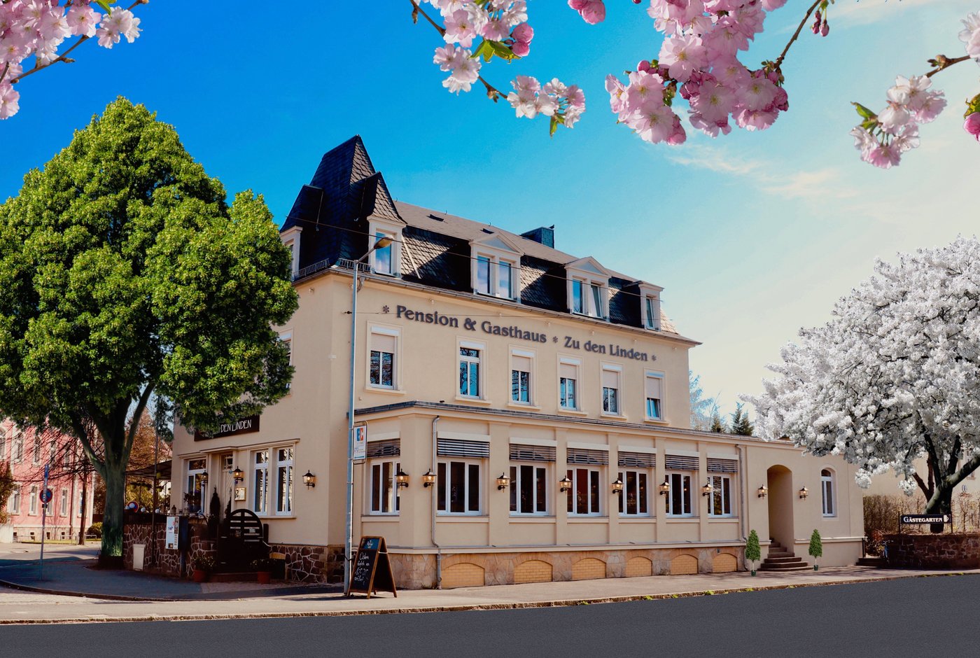 GASTHAUS & PENSION ZU DEN LINDEN Prices & Hotel Reviews (Radebeul