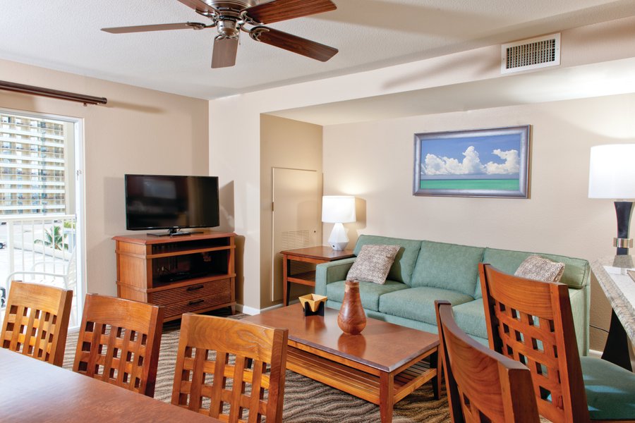 club-wyndham-at-waikiki-beach-walk-updated-2021-prices-condominium