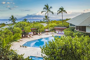 Hotel Wailea in Maui, image may contain: Resort, Hotel, Villa, Summer