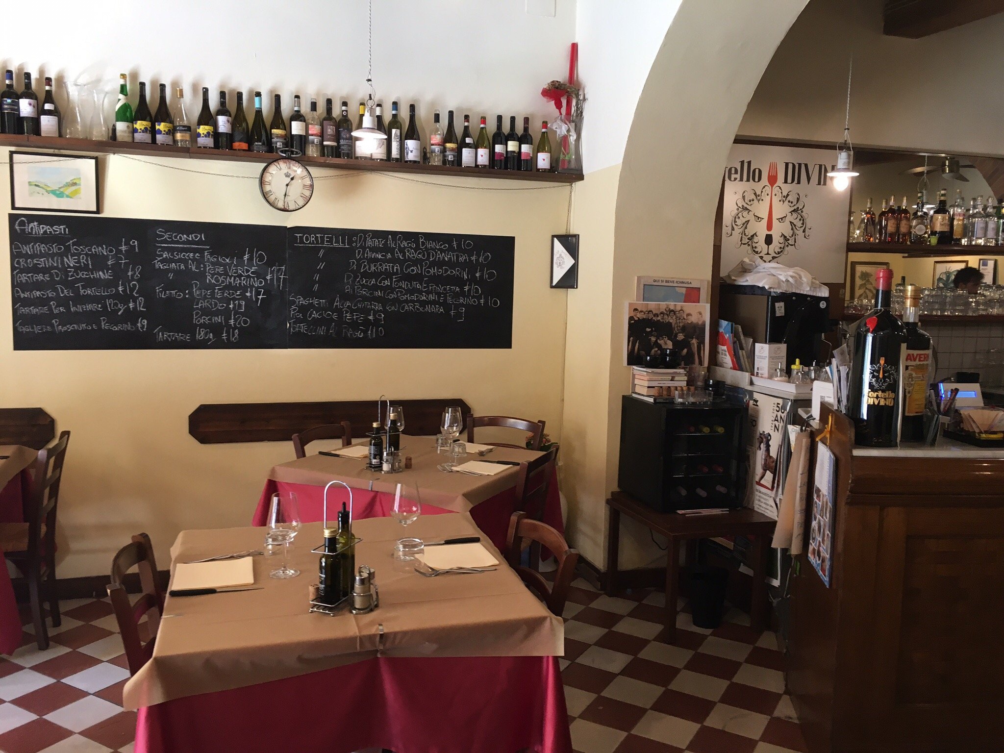 Die besten Restaurants zum Abendessen in Arezzo Vergleichen Sie