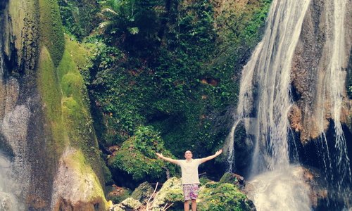 This was one of the best spot in Bicol! Located in Bula, Camarines Sur.   Just simply search for Nalalata Falls!  This would be one oc our many travels! 😍🏞️🚌  From Naga City you can ride a jeepney going to Bula Terminal from there you have to rent a Habal Habal (P50/head).  Enjoy! ☺️😇