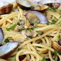 Spaghettone con le vongole