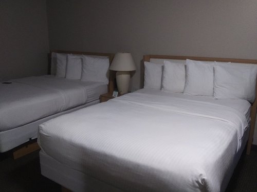 ALADDIN INN AND SUITES $109 ($̶1̶3̶0̶) - Prices & Hotel Reviews ...