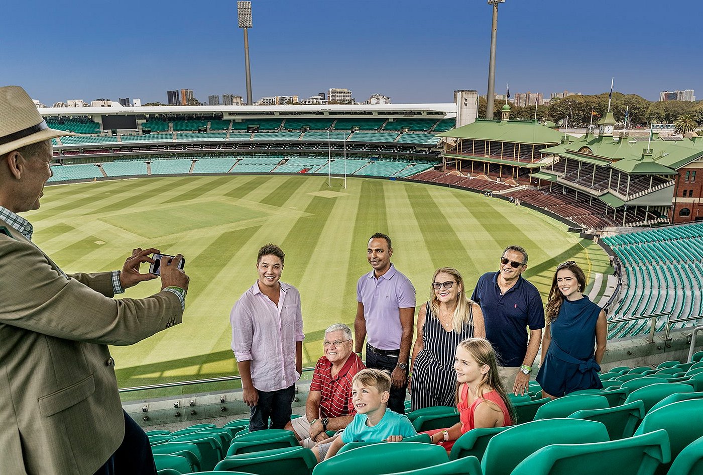 scg guided walking tour