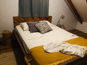 SELINA SANTA TERESA NORTH $85 ($̶1̶1̶8̶) - Prices & Hostel Reviews