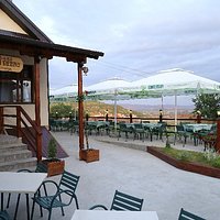 Kafana Mali Pevac
