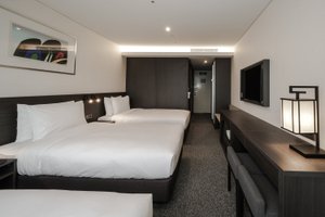 Room & Suite