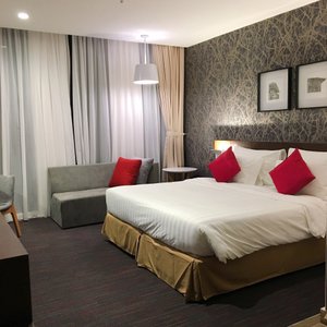 The hotel I would really recommend to stay if you would like to visit Legoland and Universal Studio Singapore. 
