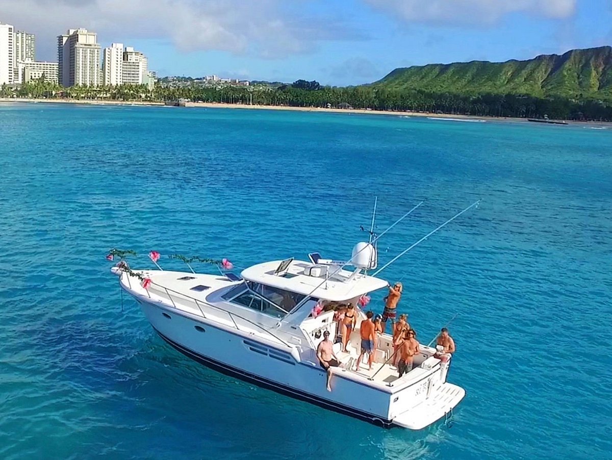 waikiki yacht tour